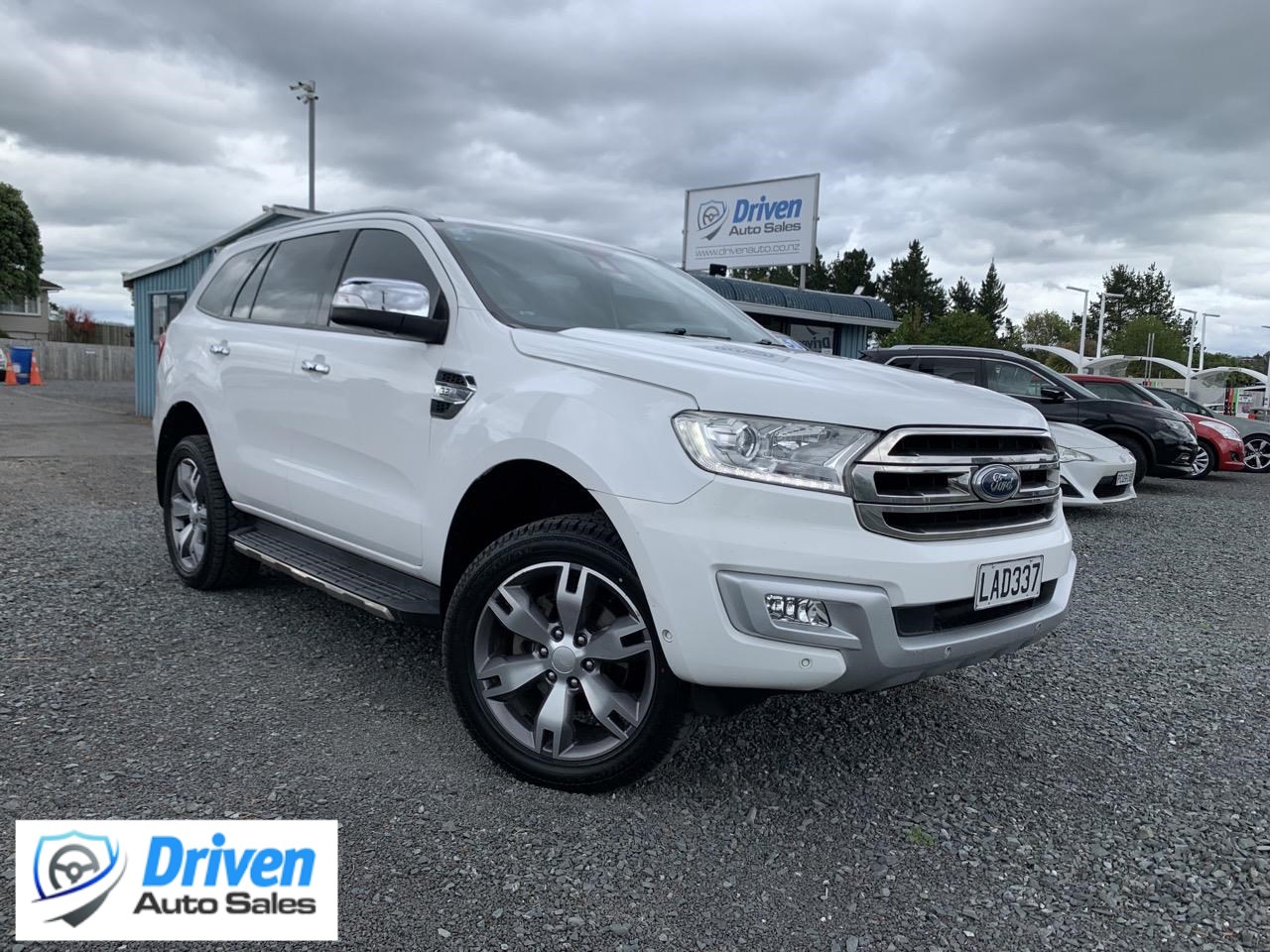 2017 Ford Everest