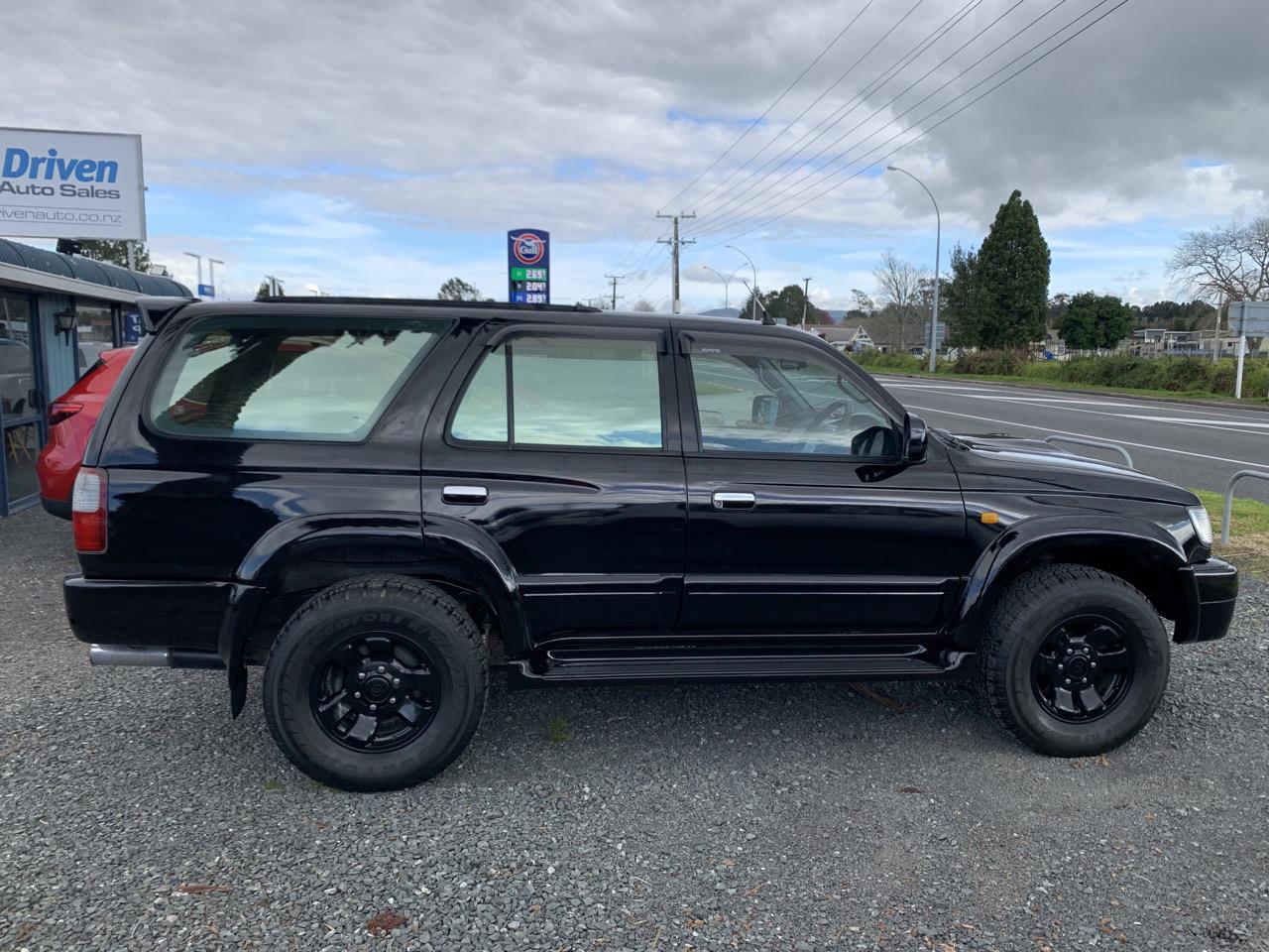 2000 Toyota Hilux