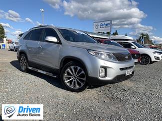 2012 Kia Sorento - Thumbnail