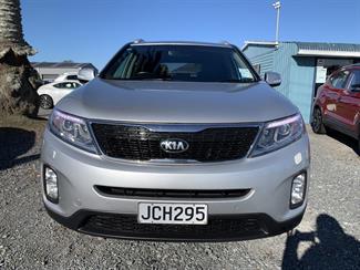 2012 Kia Sorento - Thumbnail