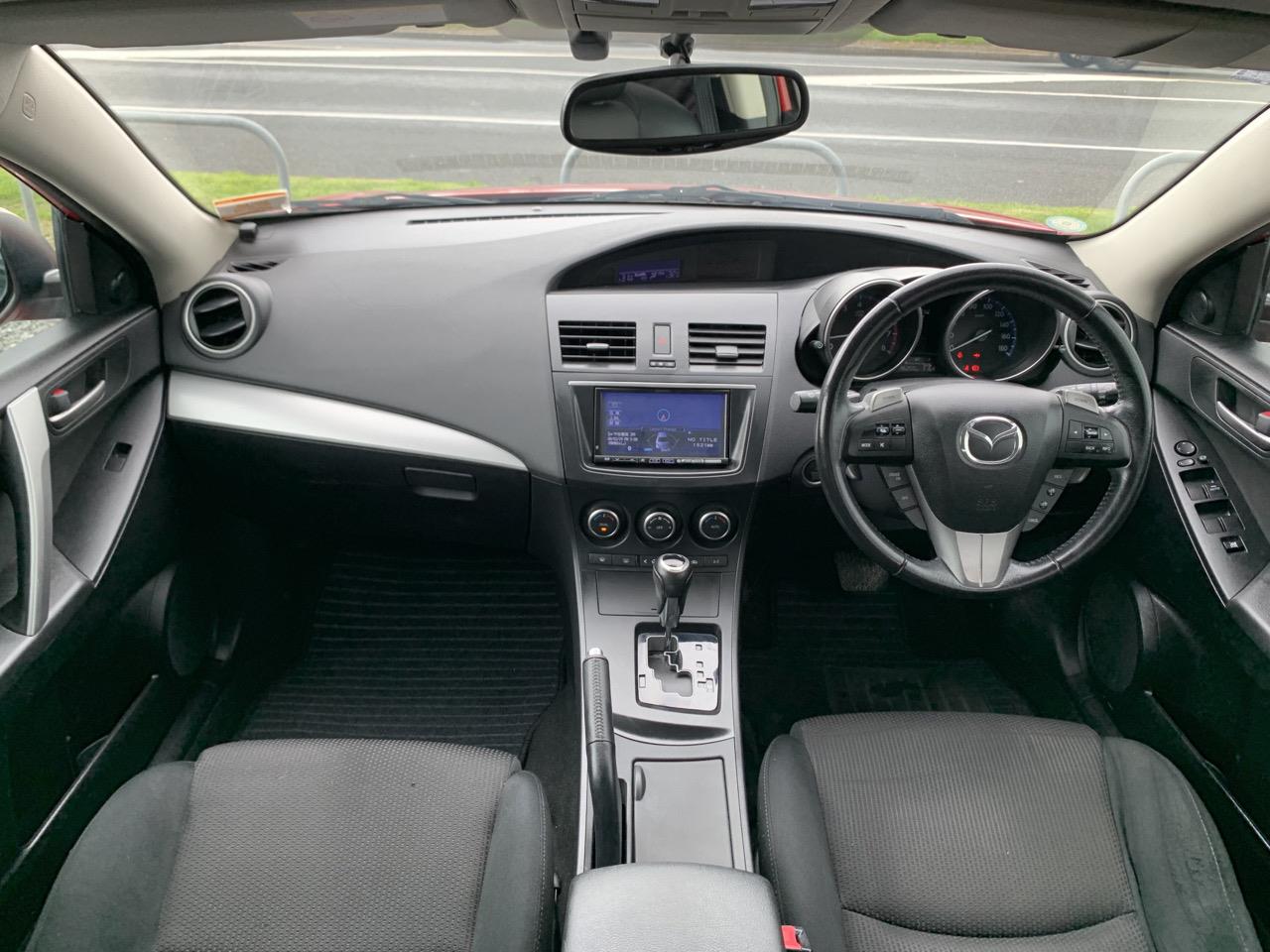 2011 Mazda Axela