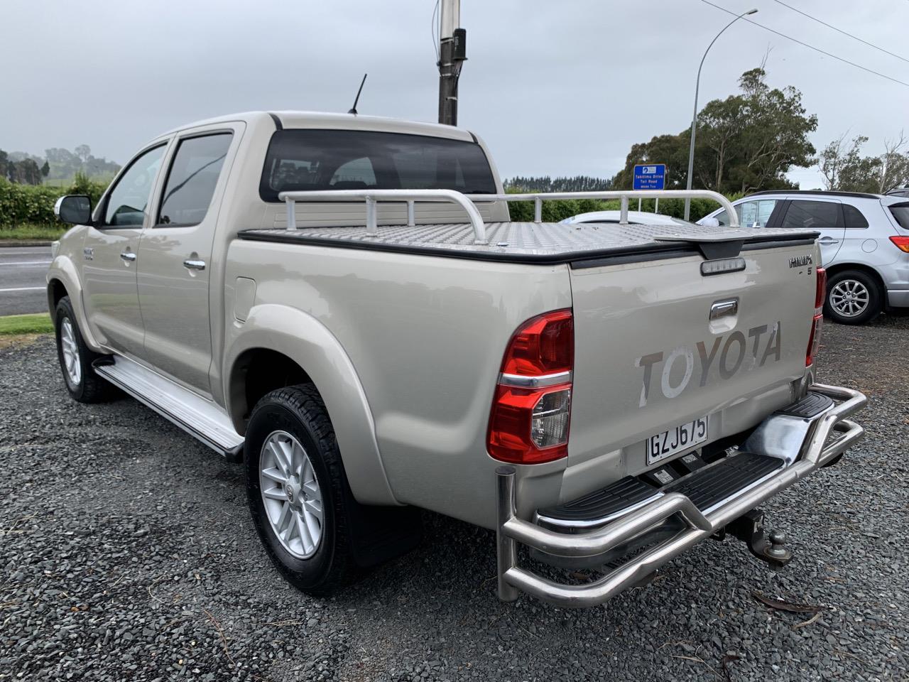 2013 Toyota Hilux