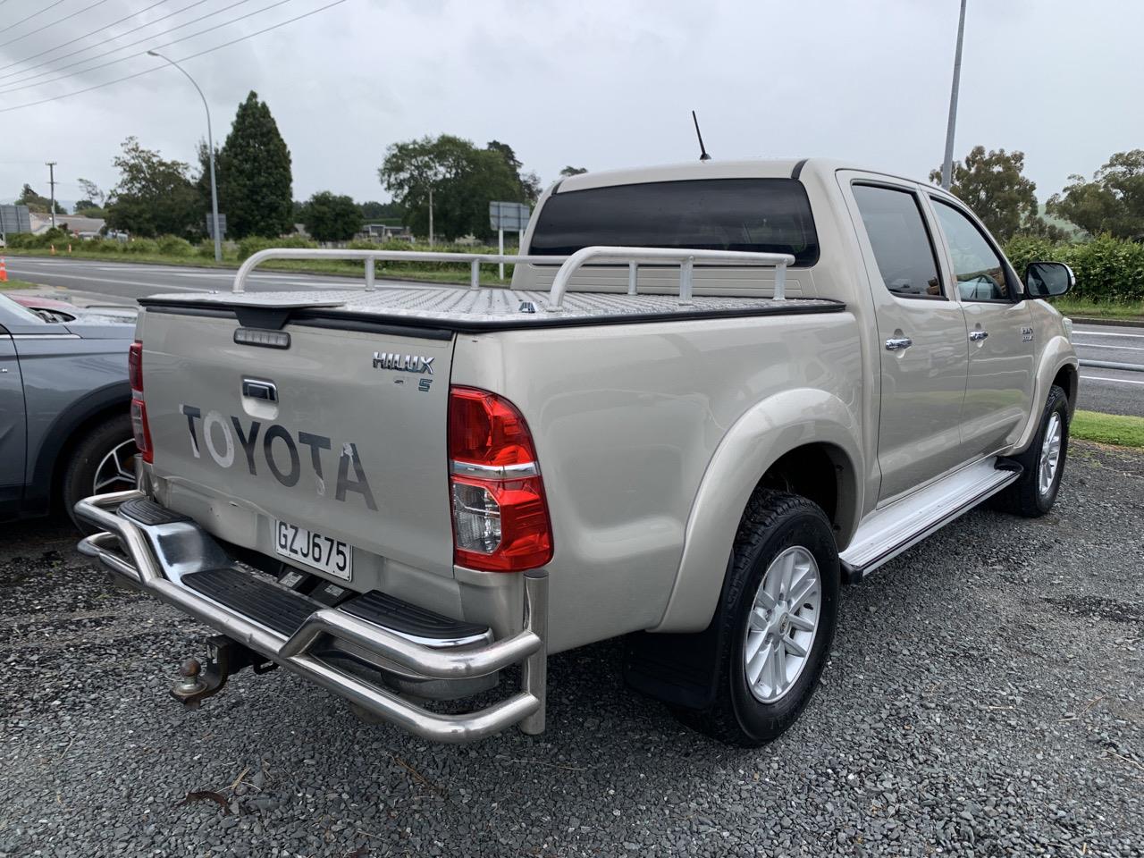 2013 Toyota Hilux