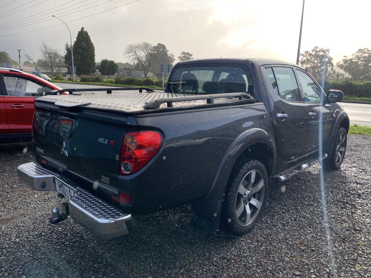 2013 Mitsubishi Triton