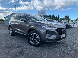 2019 Hyundai Santa Fe - Thumbnail