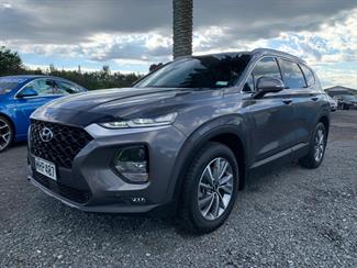 2019 Hyundai Santa Fe - Thumbnail