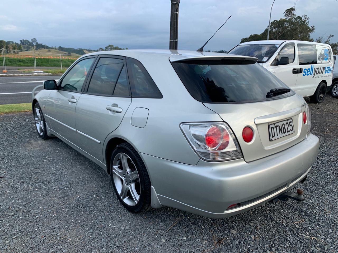 2001 Toyota Altezza