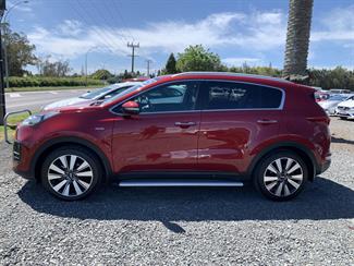 2017 Kia Sportage - Thumbnail