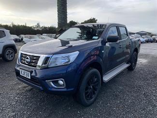 2017 Nissan Navara - Thumbnail