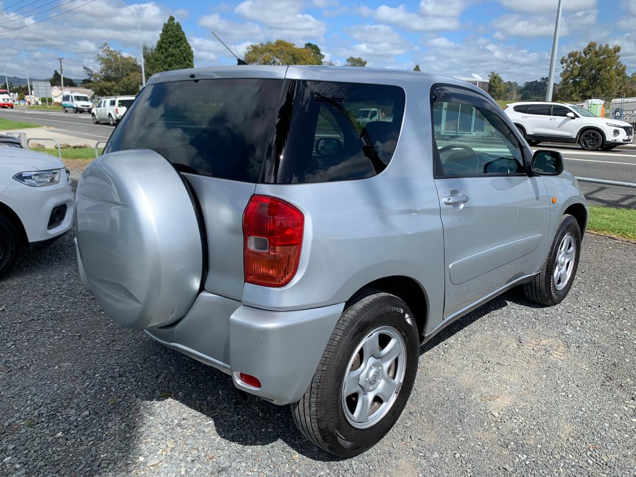 2001 Toyota RAV4