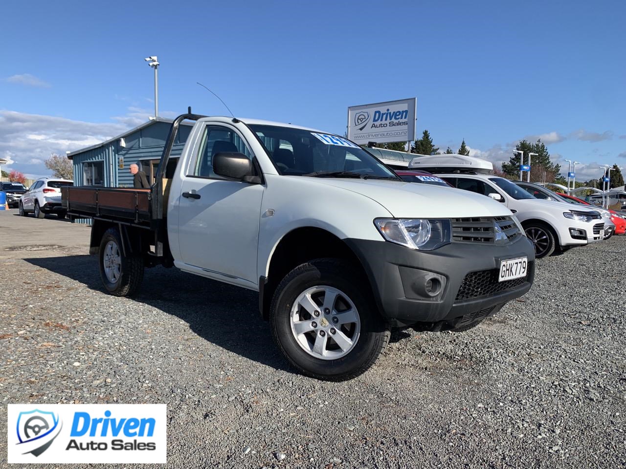 2012 Mitsubishi Triton