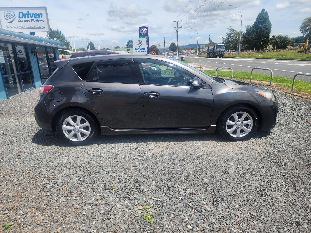 2010 Mazda Axela