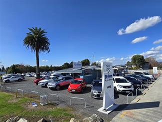 2017 Holden Barina - Thumbnail