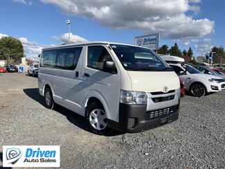 2023 Toyota Hiace - Thumbnail