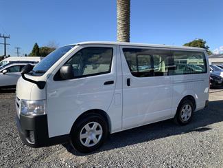 2023 Toyota Hiace - Thumbnail